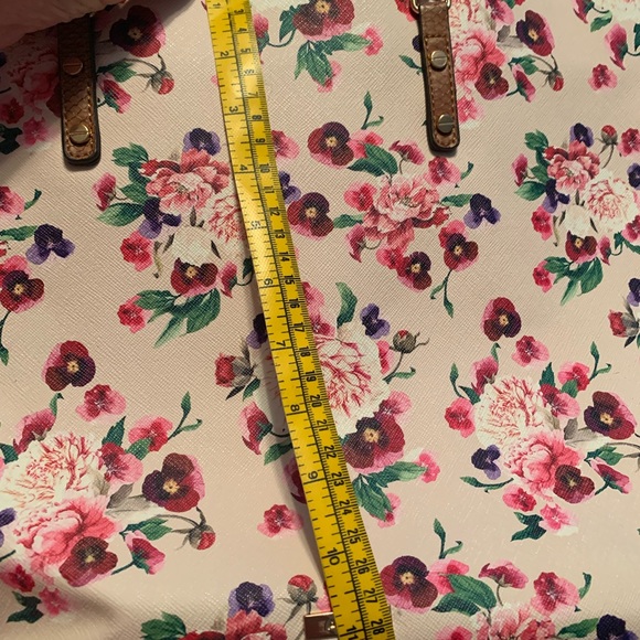 Floral tote - Picture 2 of 3